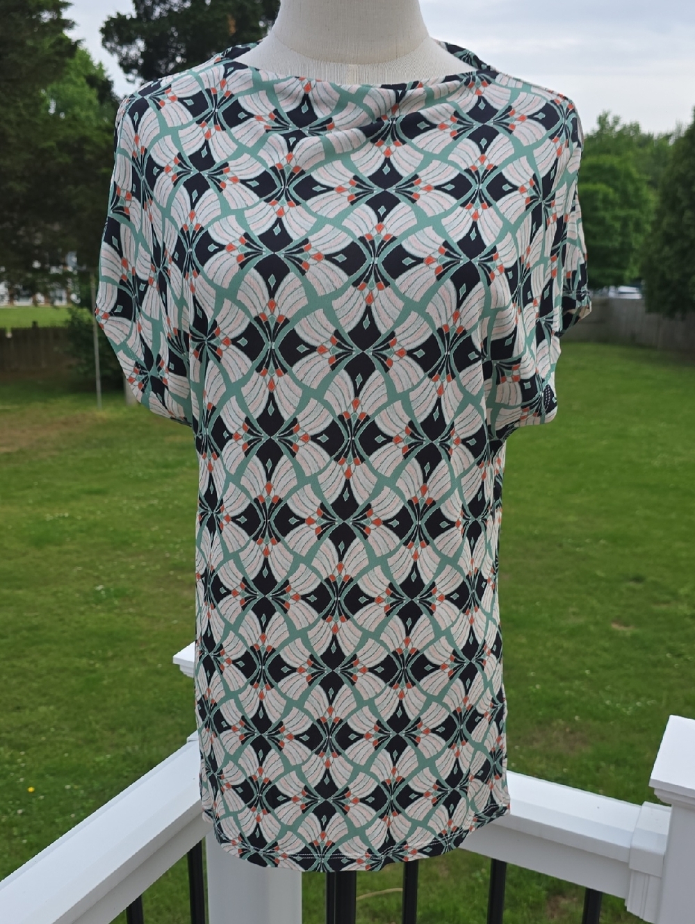 Reiss Geometric Abstract Print Batwing Sleeve Blouse Top Green White